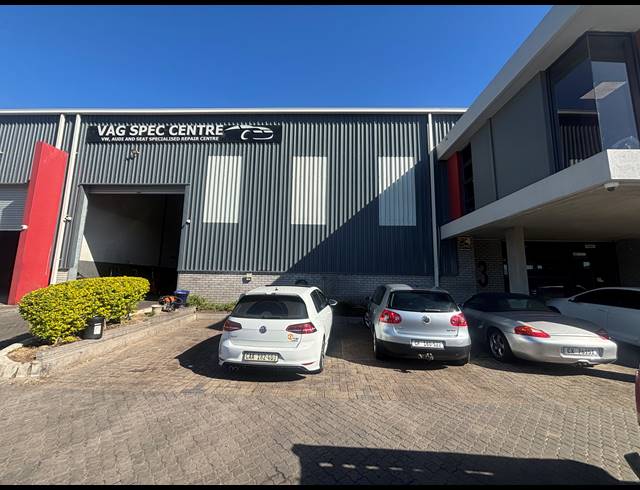 342M² WORKSHOP TO LET IN STIKLAND INDUSTRIAL